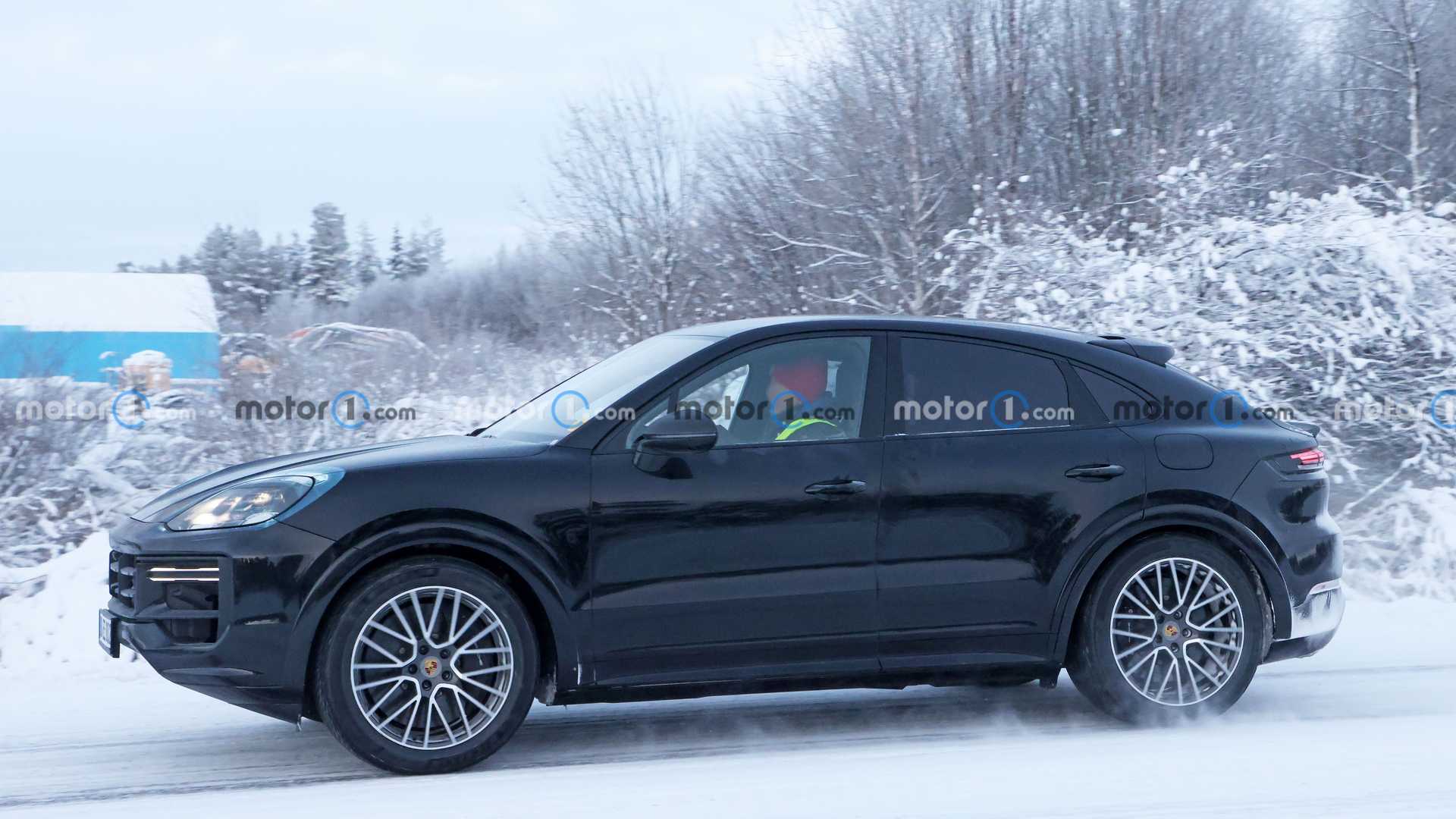 2024 Porsche Cayenne Coupe spied with virtually no camouflage